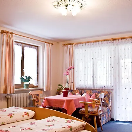 Gaestehaus Schraudolf Gasthof
